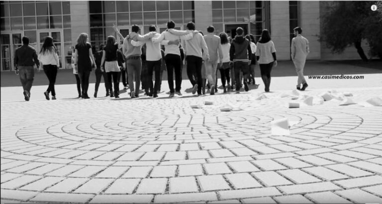 Lipdub realizado por los alumnos de la primera promoción de Medicina Ciudad Real